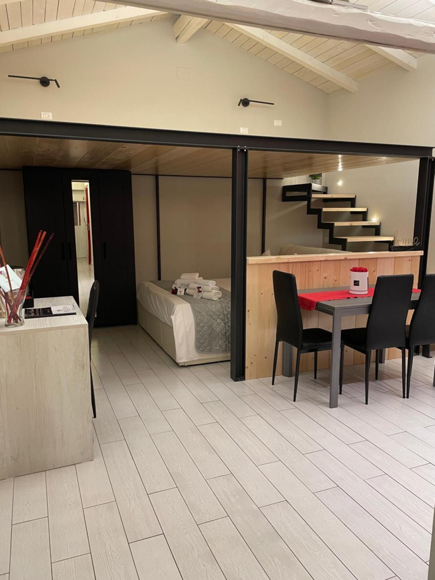 Carlotta Fiera Suite Bologna Luaran gambar