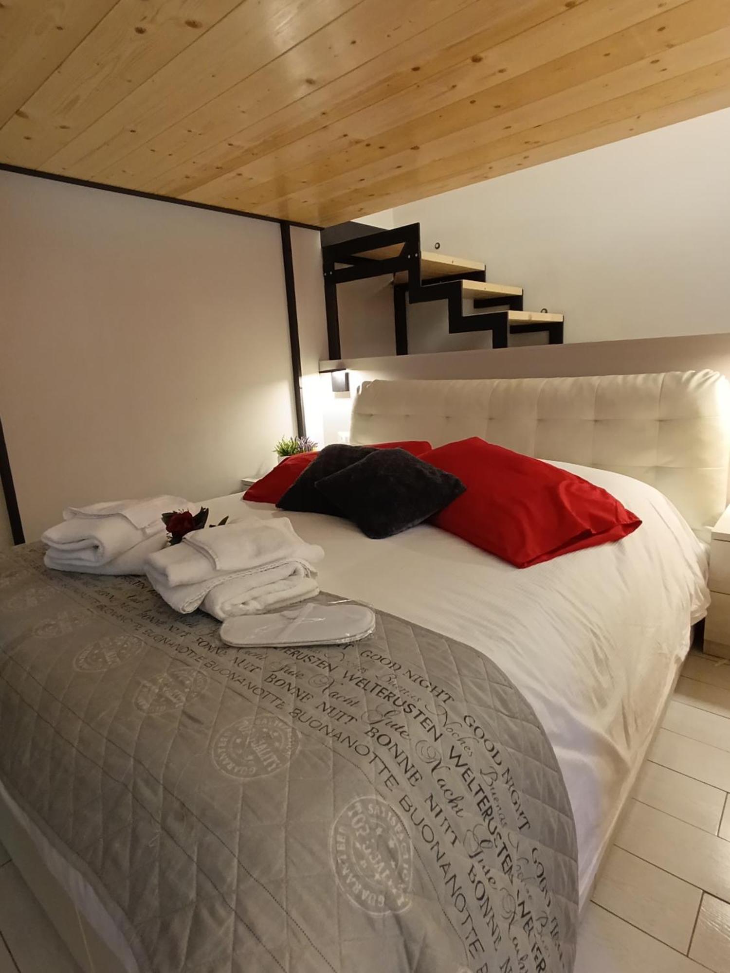 Carlotta Fiera Suite Bologna Luaran gambar